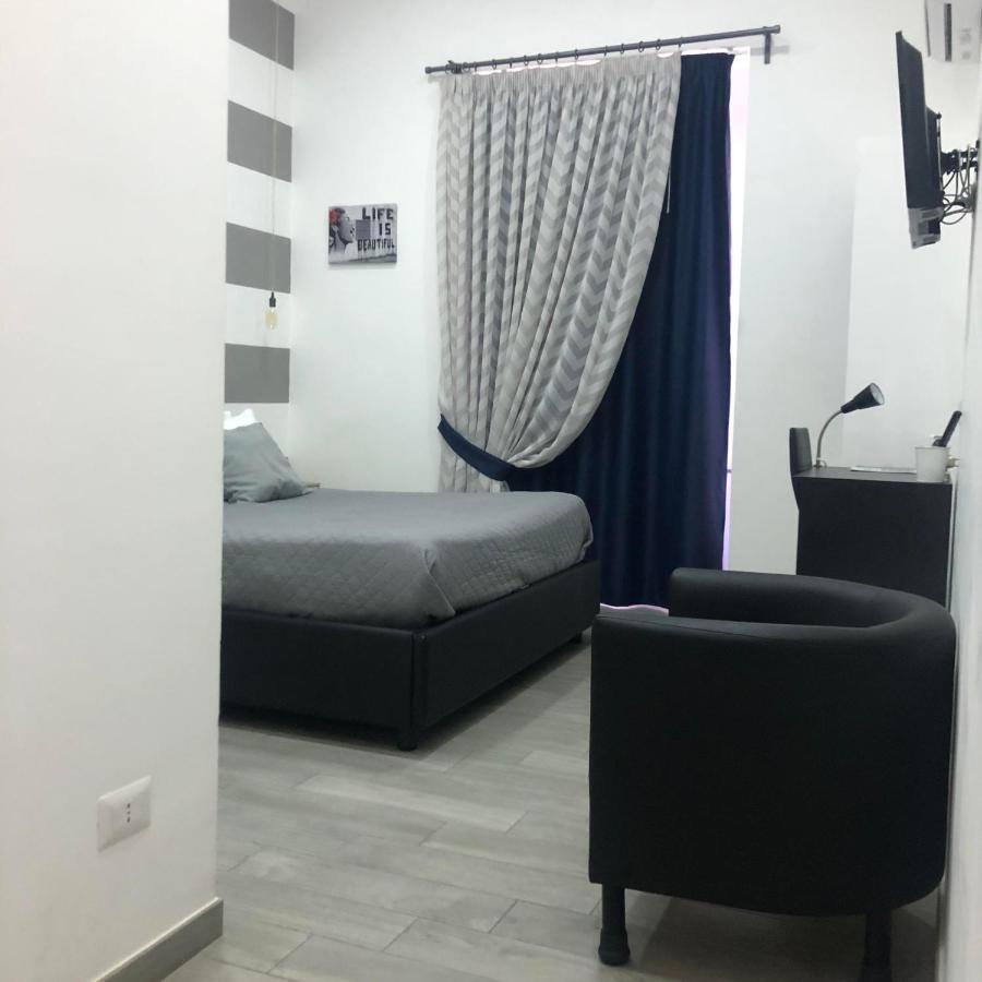 Napoli Downtown Bed & Breakfast Екстериор снимка